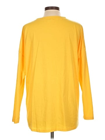 Unbranded 3/4 Sleeve T-Shirt (view 2)