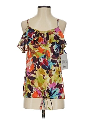 BB Dakota Sleeveless Top (view 1)