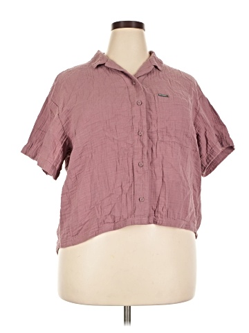 Columbia Short Sleeve Button-Down Shirt (view 1)