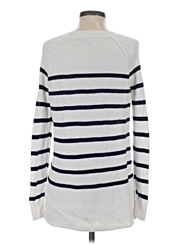Old Navy Pullover Sweater (view 2)