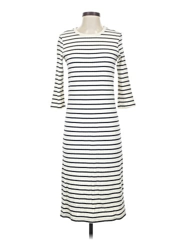 Uniqlo Casual Dress (view 1)