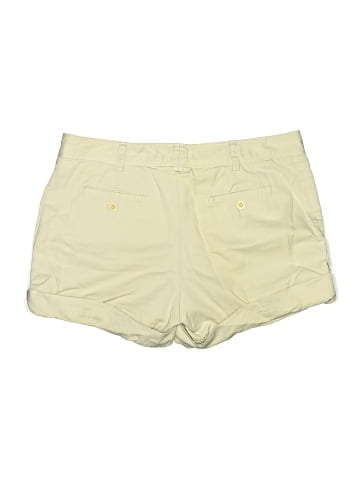 Vince. Khaki Shorts (view 2)
