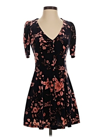 Forever 21 Contemporary Cocktail Dress (view 1)