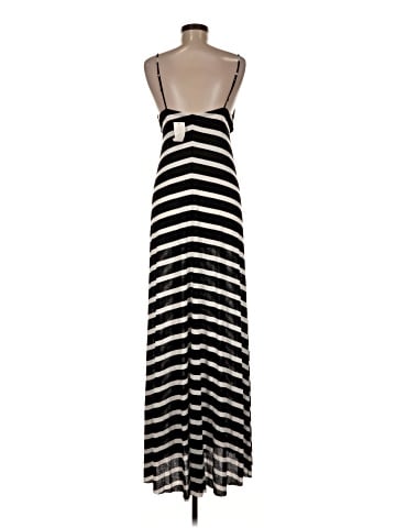 Saks Fifth Avenue Casual Dress (view 2)