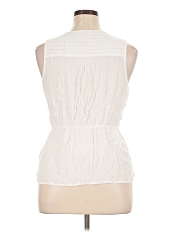 Harve Benard Sleeveless Blouse (view 2)