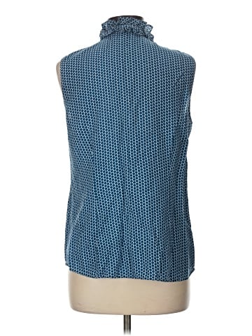 Bass Sleeveless Button-Down Shirt (view 2)