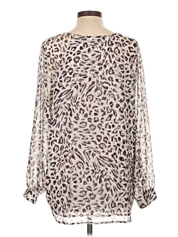 CAbi Long Sleeve Blouse (view 2)