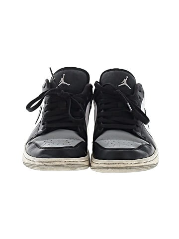 Air Jordan 1 Low Shadow Toe (view 2)