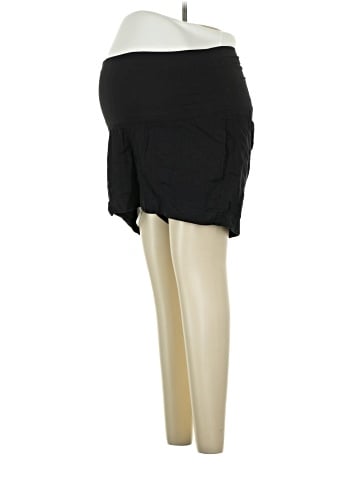 Old Navy - Maternity Shorts (view 1)