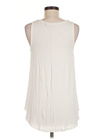 Old Navy Sleeveless T-Shirt (view 2)