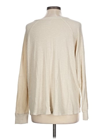 American Eagle Outfitters Long Sleeve Top (view 2)