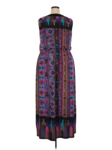 Emma & Michele Casual Dress (view 2)