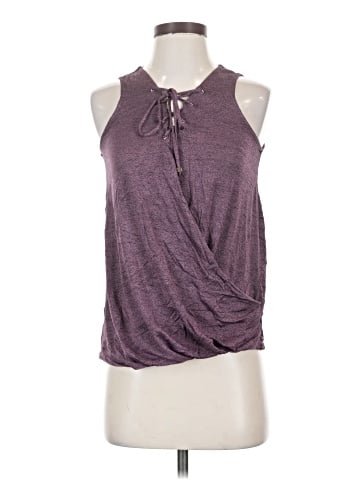 Jennifer Lopez Sleeveless Blouse (view 1)