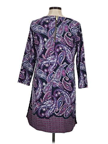 Crown & Ivy Casual Dress (view 2)