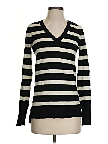 Banana Republic Long Sleeve T-Shirt (view 1)