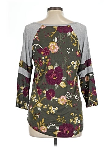 Eyeshadow 3/4 Sleeve T-Shirt (view 2)