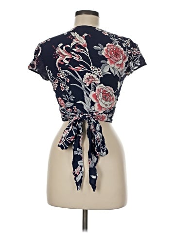 Flynn Skye Short Sleeve Blouse (view 2)