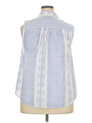 Roaman's Sleeveless Button-Down Shirt (view 2)