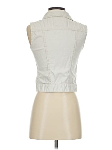 Mudd Sleeveless Button-Down Shirt (view 2)