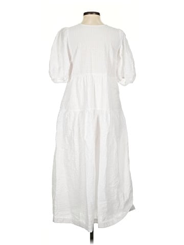 Old Navy Casual Dress (view 2)