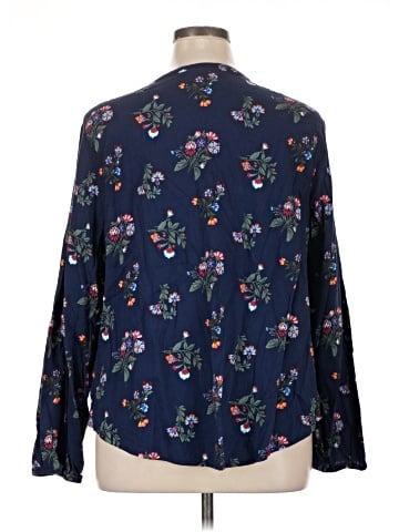 St. John's Bay Long Sleeve Blouse (view 2)