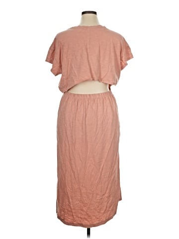 Old Navy Casual Dress (view 2)