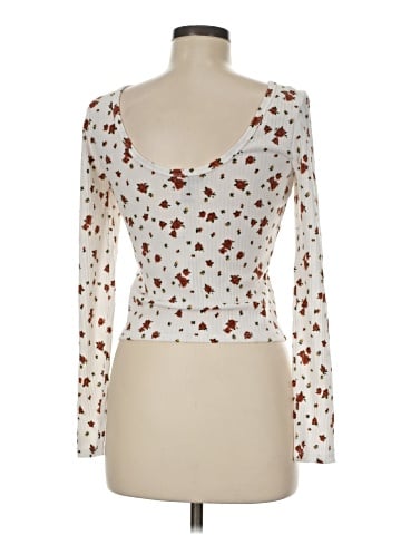 Forever 21 Long Sleeve T-Shirt (view 2)