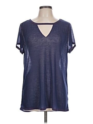 Rock & Republic Short Sleeve T-Shirt (view 1)