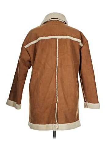 Universal Thread Coat (view 2)
