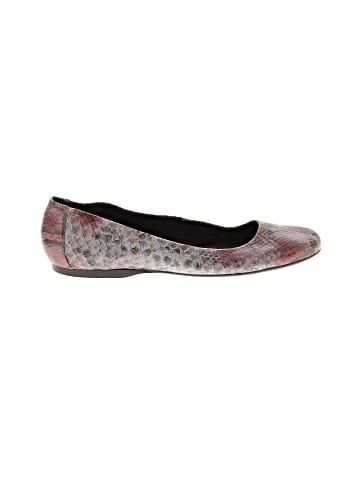 Stuart Weitzman Flats (view 1)