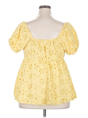 Torrid Short Sleeve Blouse (view 2)