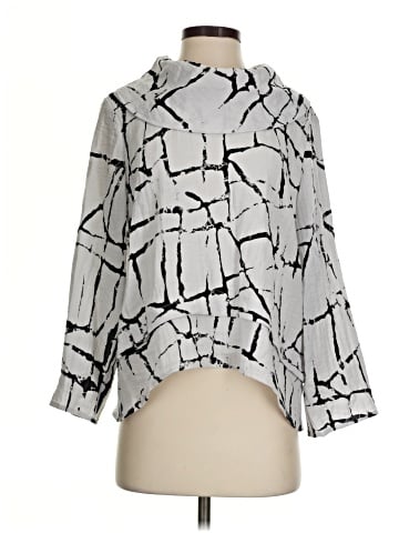 Habitat 3/4 Sleeve Blouse (view 1)
