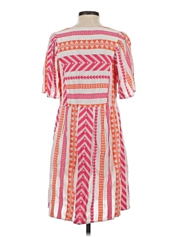 Old Navy Casual Dress (view 2)