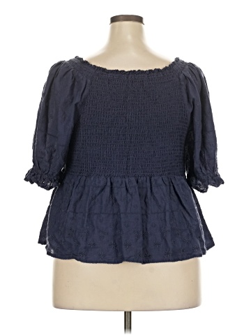 Old Navy 3/4 Sleeve Blouse (view 2)