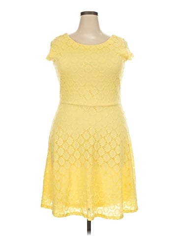 Ronni Nicole Cocktail Dress (view 1)