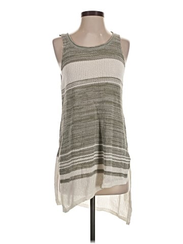 M Rena Sleeveless T-Shirt (view 1)