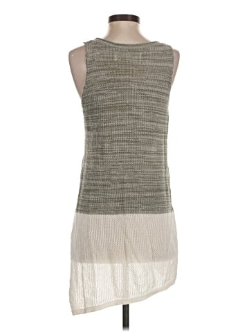M Rena Sleeveless T-Shirt (view 2)