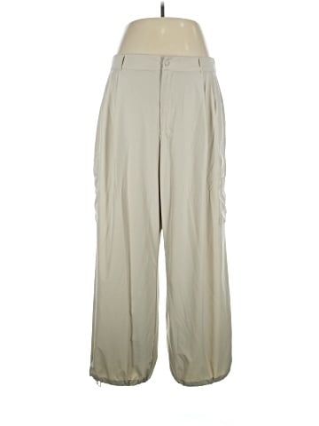 Gap Fit Cargo Pants (view 1)