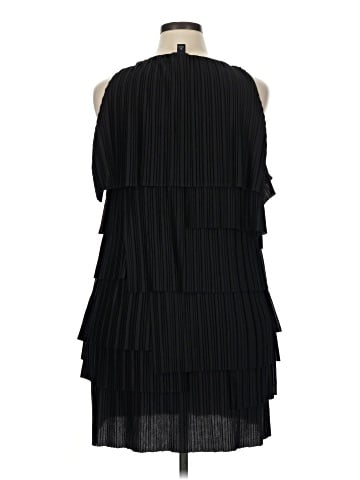 Banana Republic Cocktail Dress (view 2)