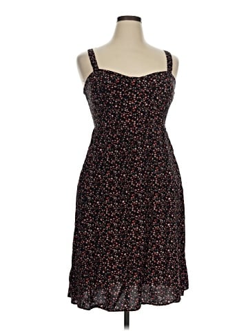 AUW Cocktail Dress (view 1)