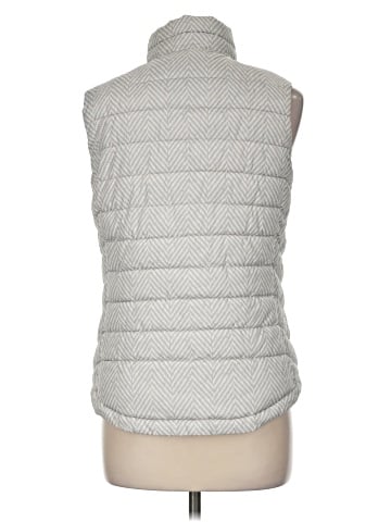 Gap Outlet Vest (view 2)