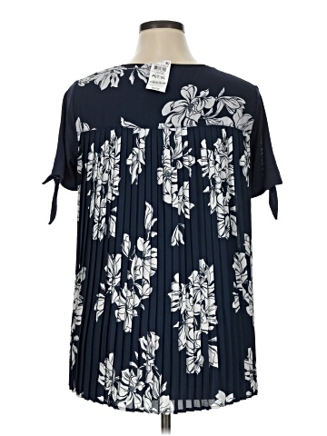 JM Collection Short Sleeve Top (view 2)