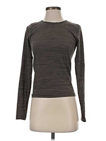 Athleta Long Sleeve T-Shirt (view 1)