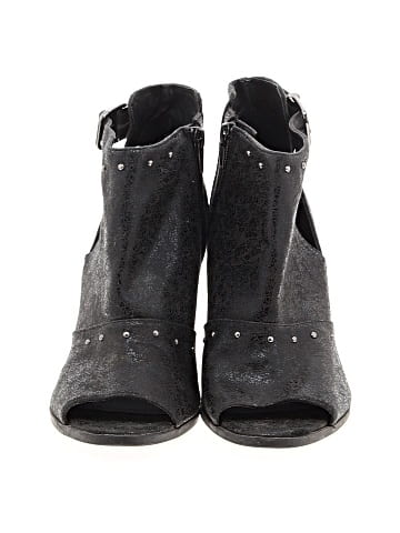 Simply Vera Vera Wang Ankle Boots (view 2)
