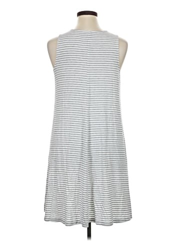 Old Navy Tank Top (view 2)