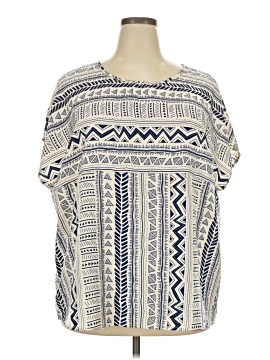 Emery Rose Short Sleeve Blouse