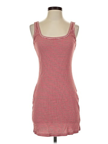 Universal Thread Tank Top (view 1)