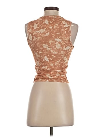 Wilfred Tank Top (view 2)