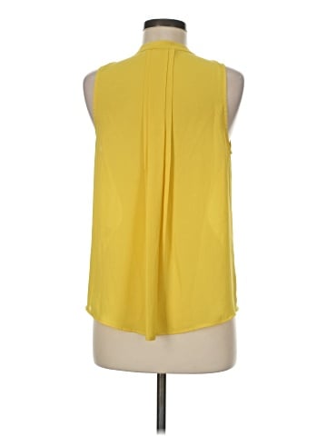 41Hawthorn Sleeveless Blouse (view 2)