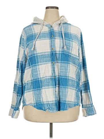 Time and Tru Poncho (view 1)